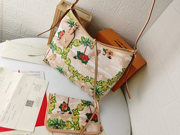 ルイヴィトンバッグ背面デザイン